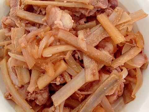 ゴボウと玉ねぎ入りの豚の生姜焼き